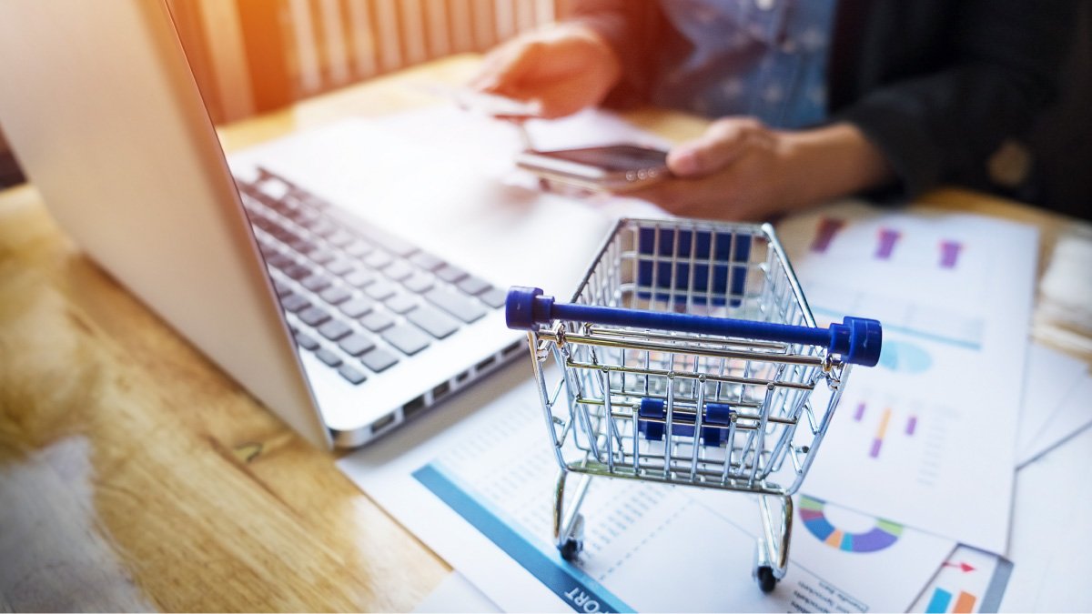 Inscríbete a la especialización en Negocios y Comercio Electrónico