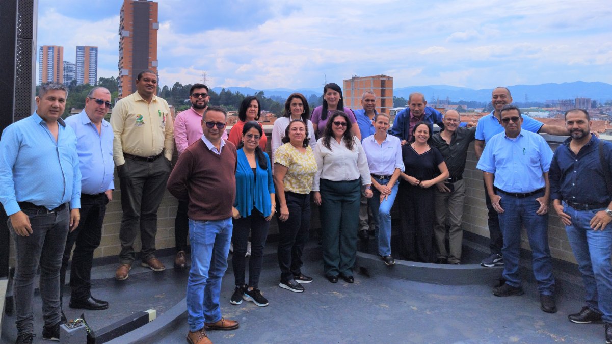 Intercambiando experiencias que enriquecen la academia — imagen 2 de 3