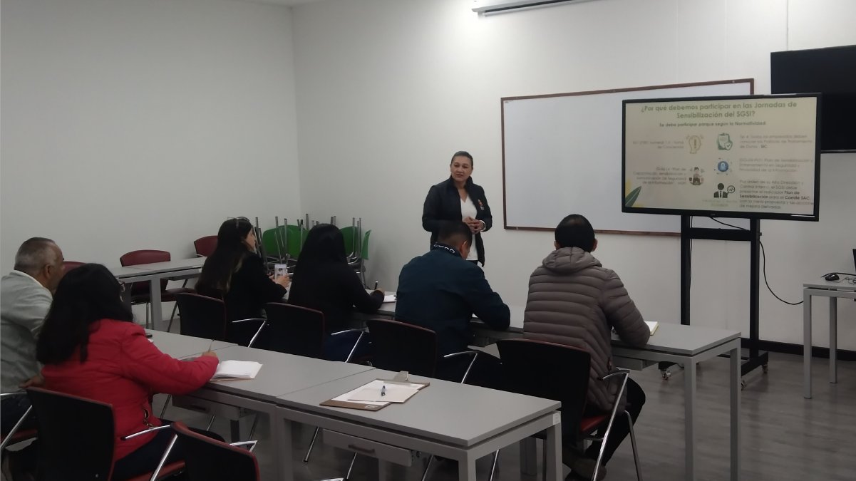 Jornada de seguridad y privacidad en la información — imagen 2 de 4