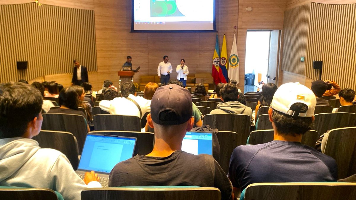 La Ingeniería del Futuro: Innovación y colaboración — imagen 6 de 6