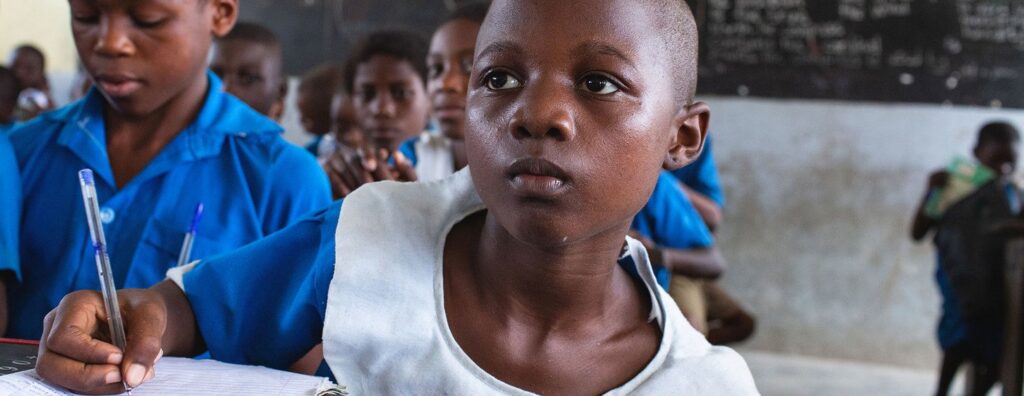 Los Estados destinan más dinero a la educación de los niños ricos que a la de los pobres
