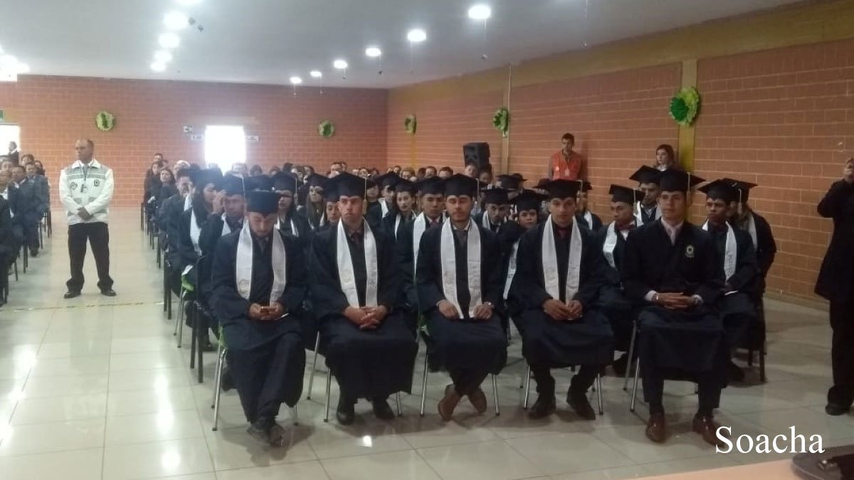 Mil nuevos profesionales de la UCundinamarca al servicio del país — imagen 18 de 26