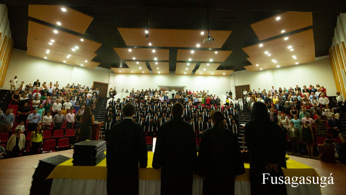 Mil nuevos profesionales de la UCundinamarca al servicio del país — imagen 2 de 26