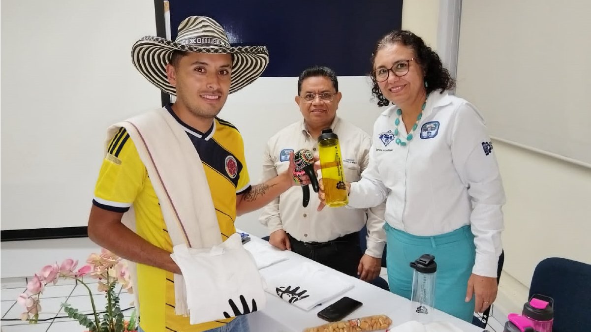 Modelo UdeC de programa de voluntariado llega a México — imagen 4 de 4