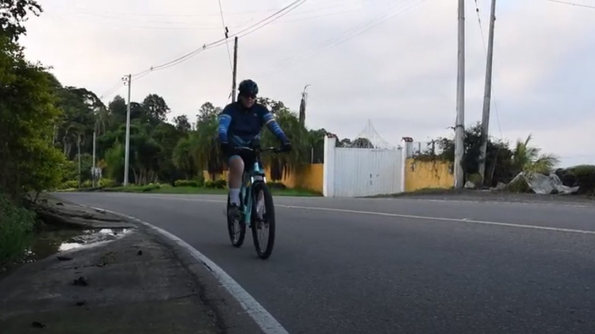 Montar en bici le recordó que estaba vivo