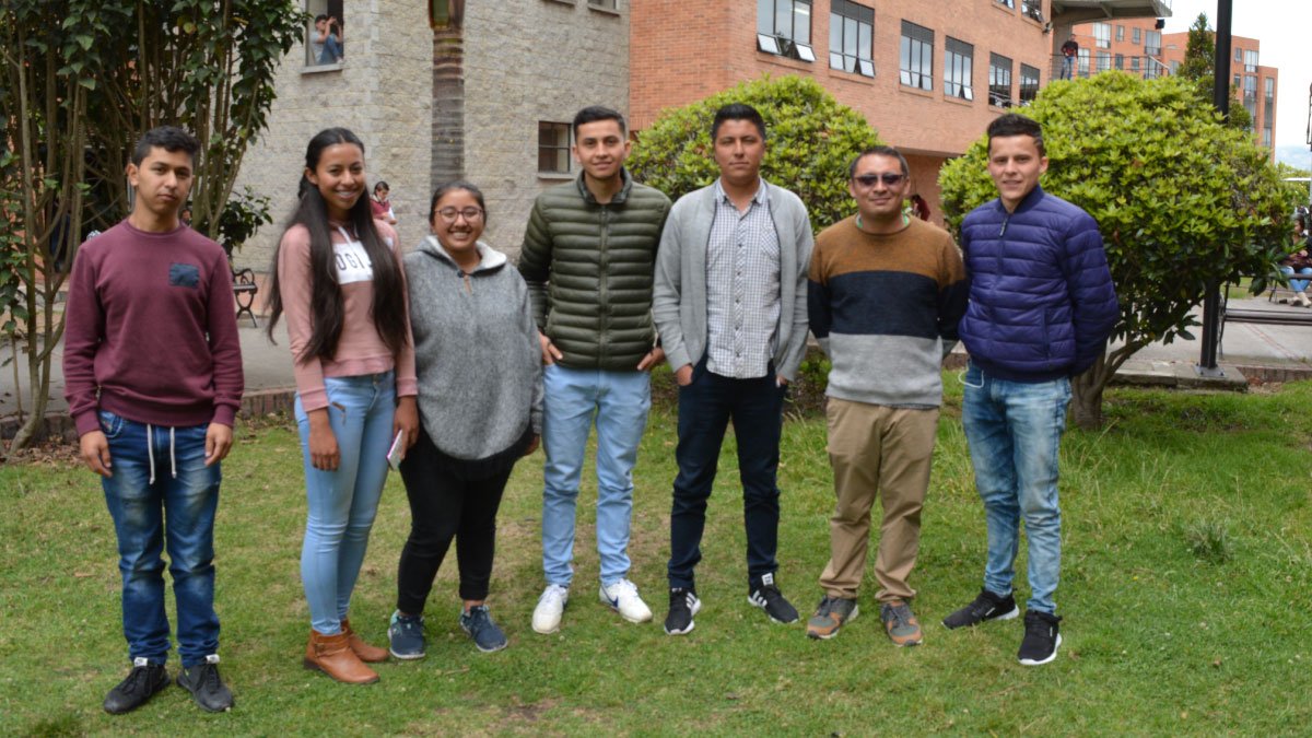 Participación en encuentro de investigación en la EAN — imagen 2 de 4