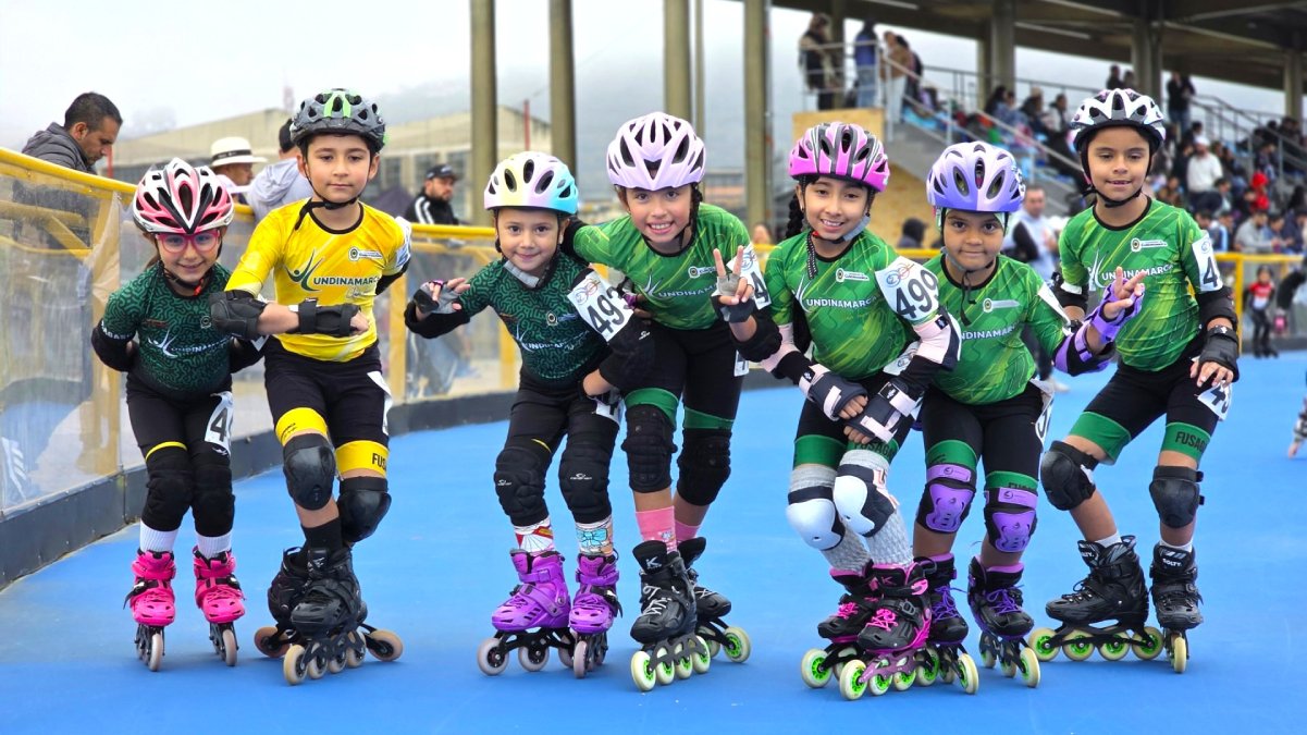 Patinaje suma 17 medallas — imagen 4 de 4