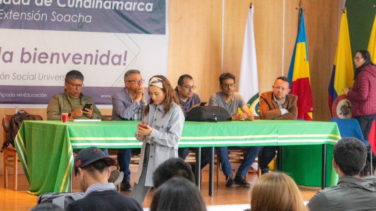 Portal web para análisis de pruebas ICFES en Soacha — imagen 3 de 3