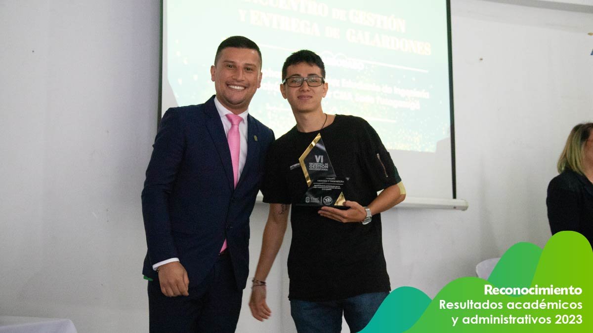 Reconocimiento a los resultados académicos y administrativos — imagen 30 de 41