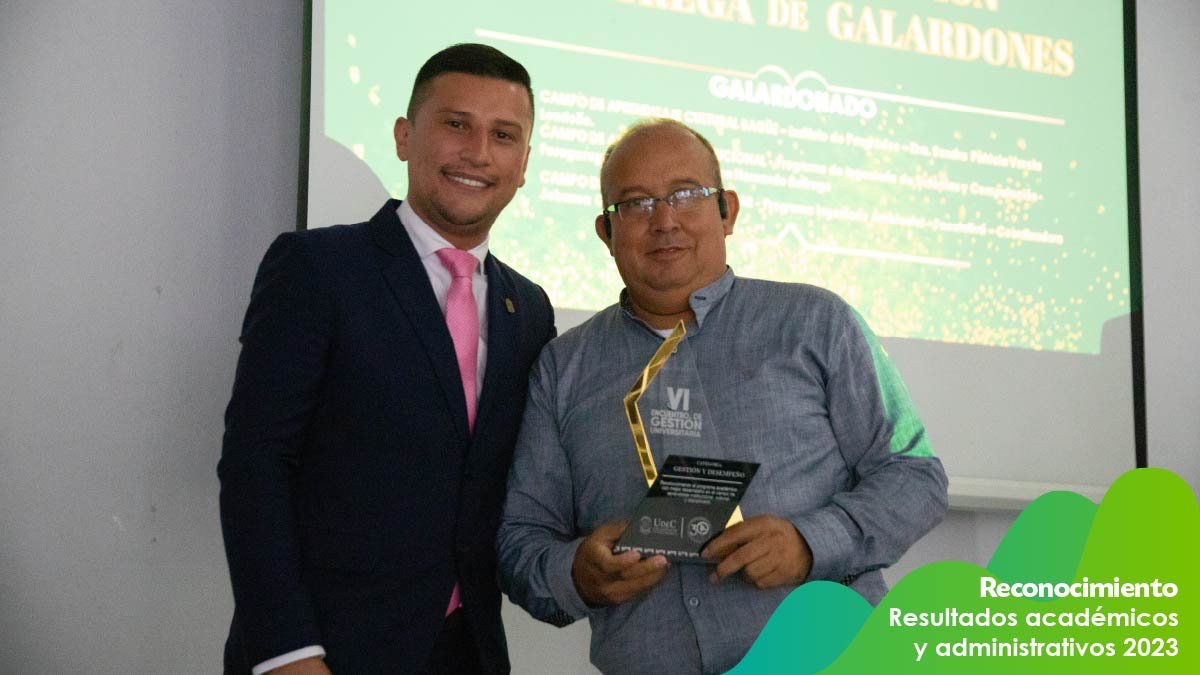 Reconocimiento a los resultados académicos y administrativos — imagen 32 de 41