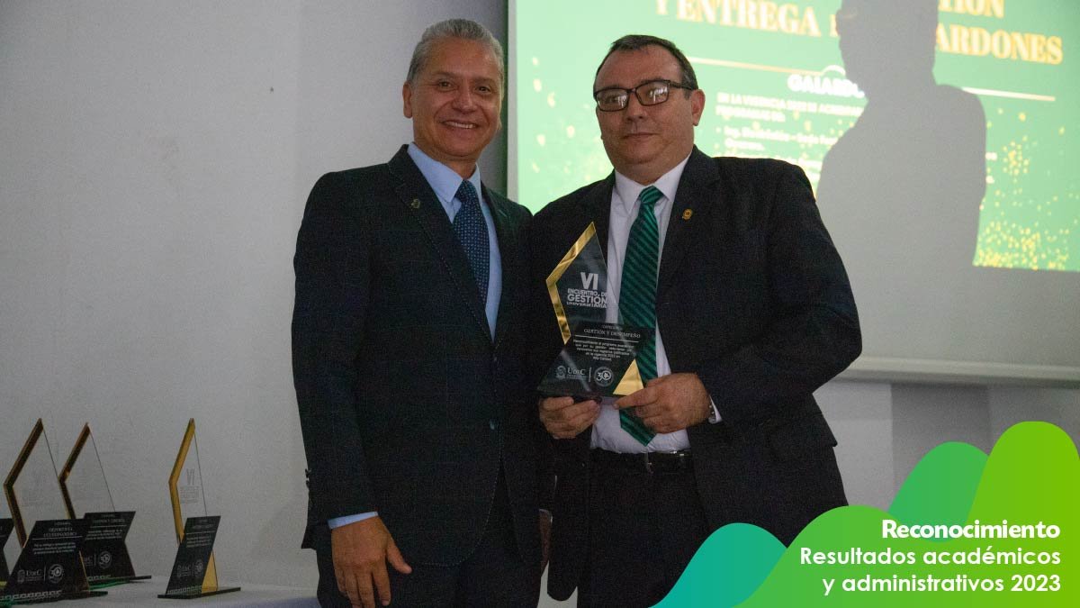 Reconocimiento a los resultados académicos y administrativos — imagen 34 de 41