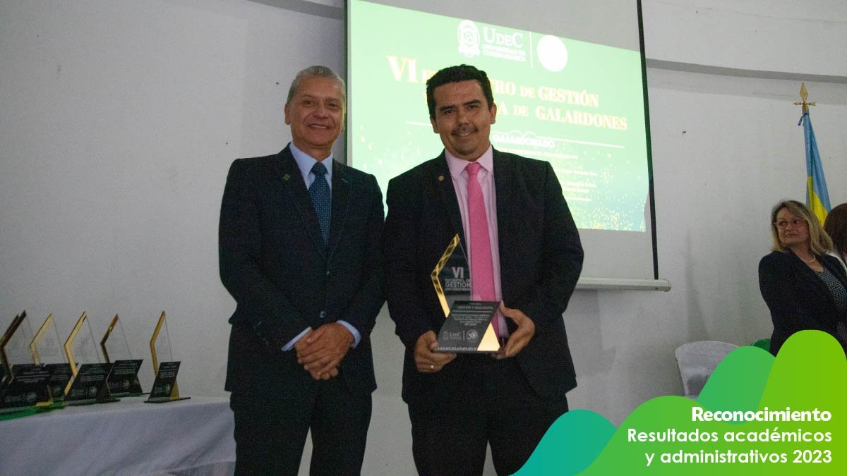 Reconocimiento a los resultados académicos y administrativos — imagen 35 de 41