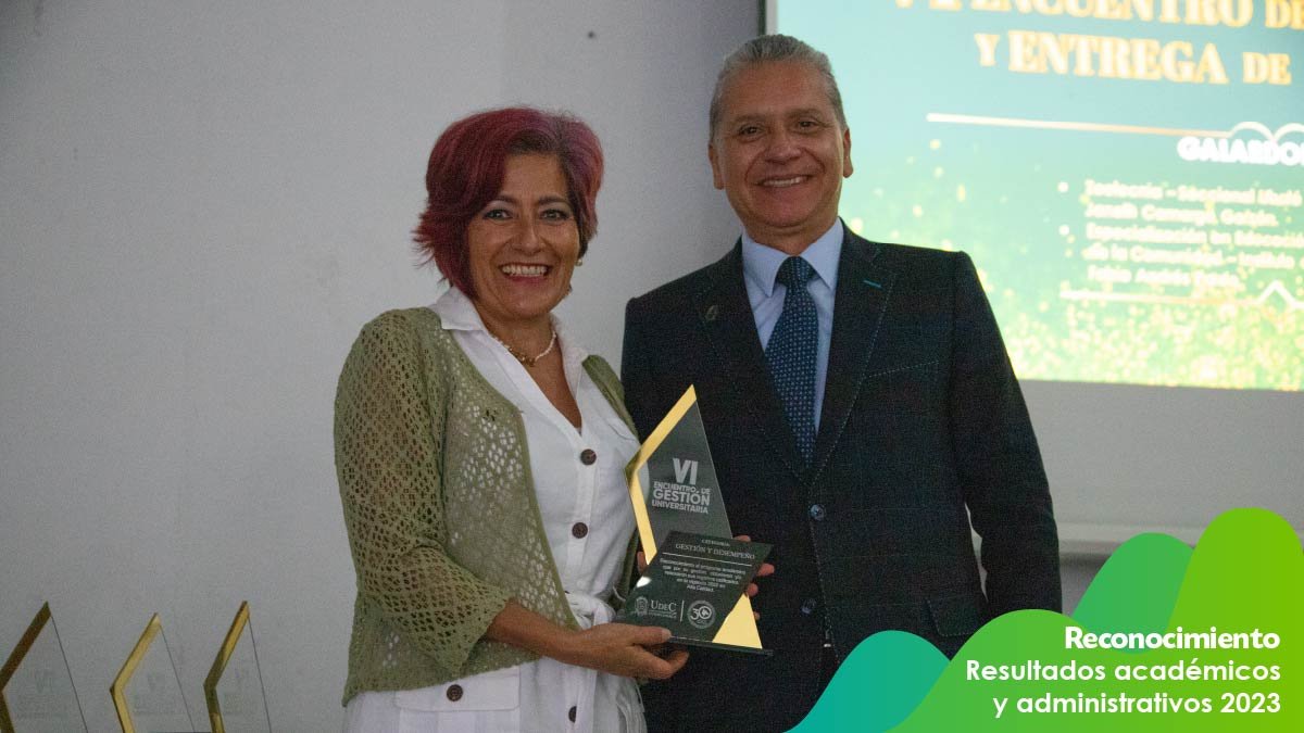 Reconocimiento a los resultados académicos y administrativos — imagen 37 de 41