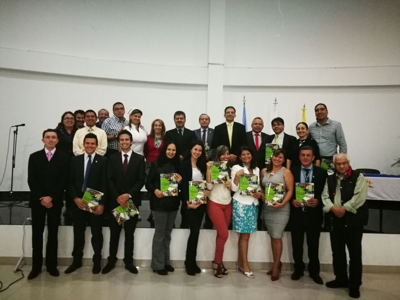 UCundinamarca Graduate Magazine, a means for recognition and connection UCundinamarca Graduate Magazine, a means for recognition and connection