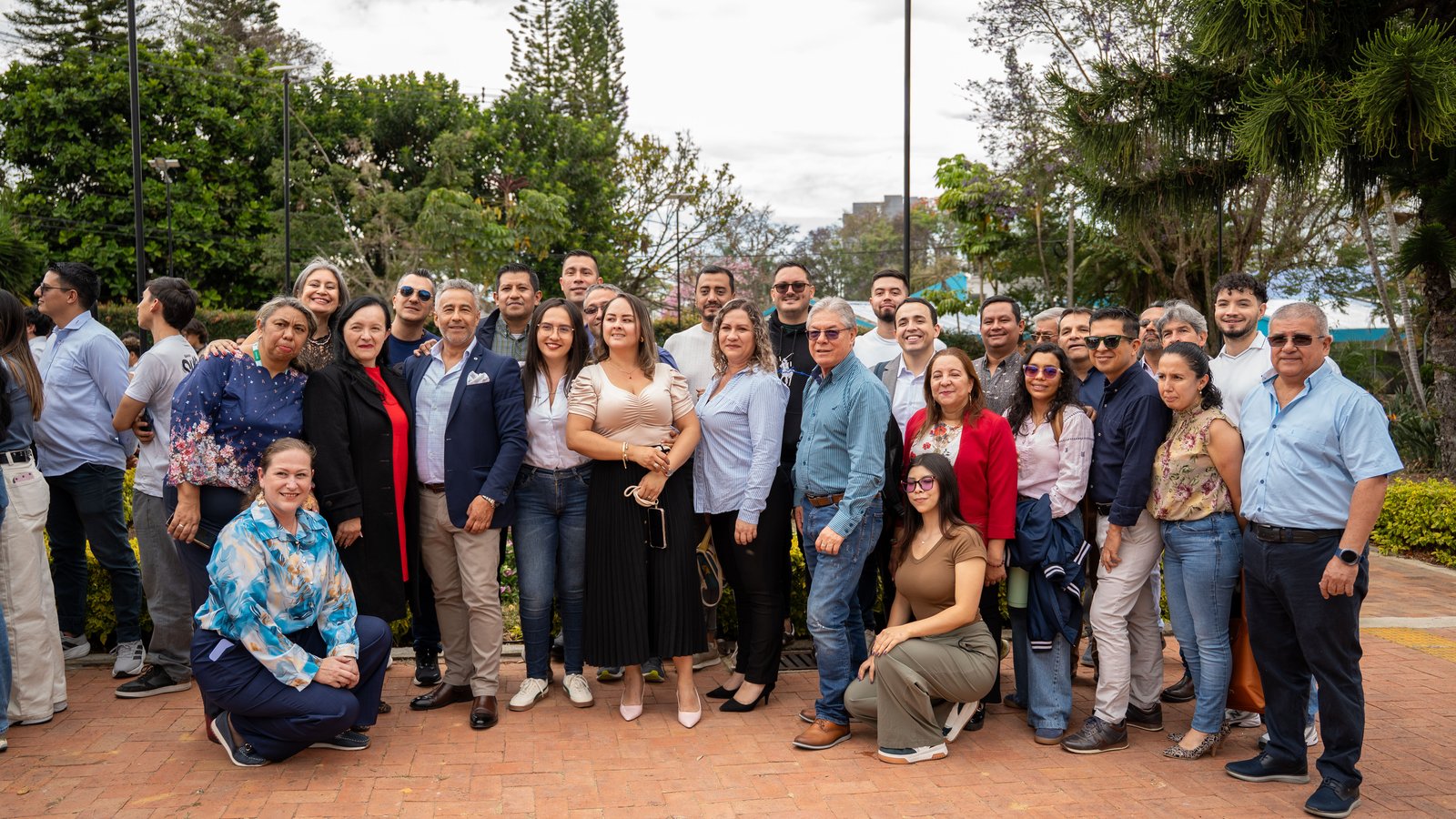 Seguimos celebrando la Acreditación en Alta Calidad y los 6 años del MEDIT — imagen 14 de 33