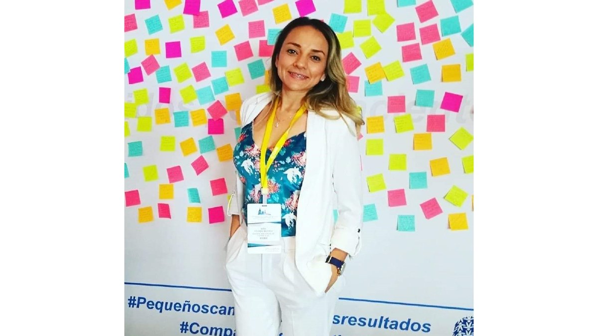 Sory Escobar: una graduada valiente — imagen 1 de 2