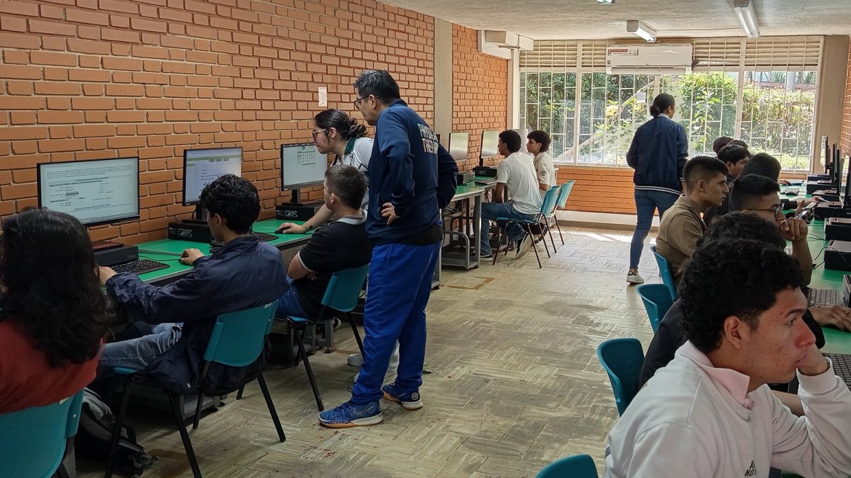 Superamos la media nacional en Saber Pro — imagen 2 de 4