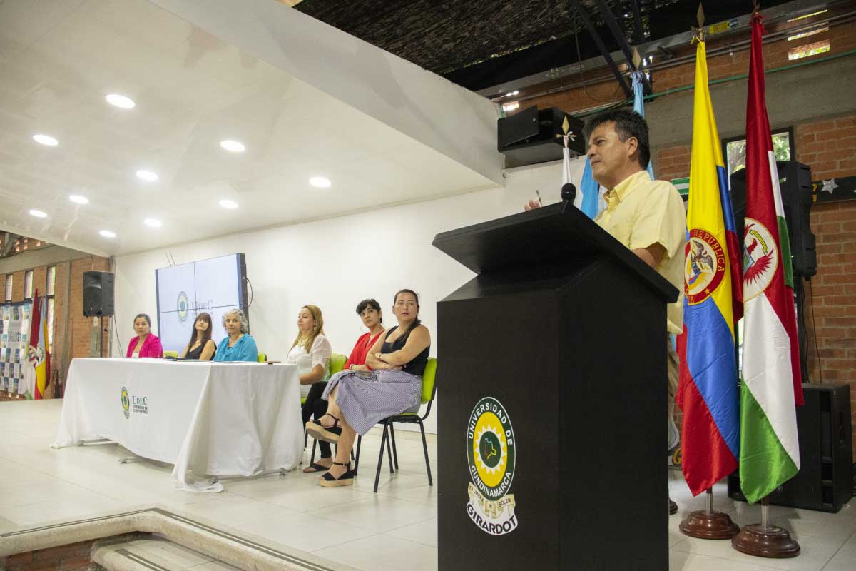 The elderly population in Colombia is on the rise — image 1 of 5