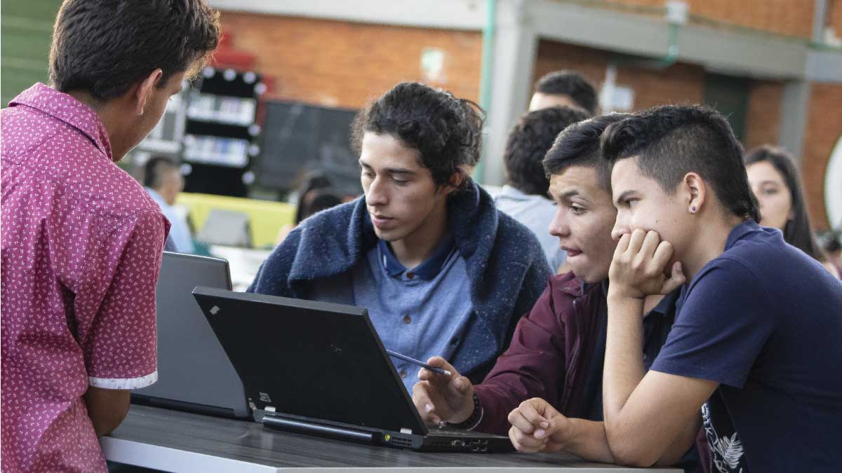 UCundinamarca con baja deserción estudiantil