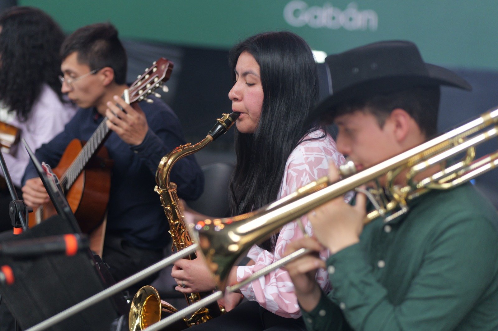 UCundinamarca presenta su visión Translocal y Transmoderna en Filbo 2025 — imagen 15 de 22