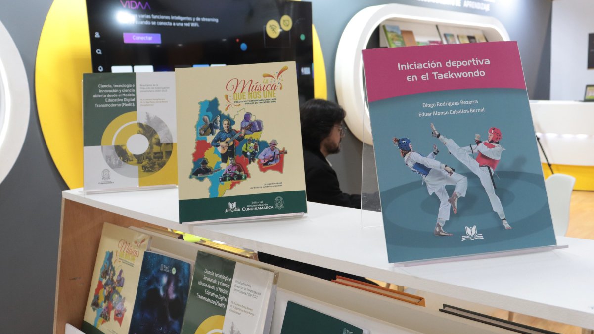 UCundinamarca Presente en FILBo 2025 — imagen 3 de 7
