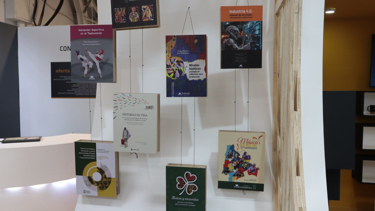 UCundinamarca Presente en FILBo 2025 — imagen 6 de 7
