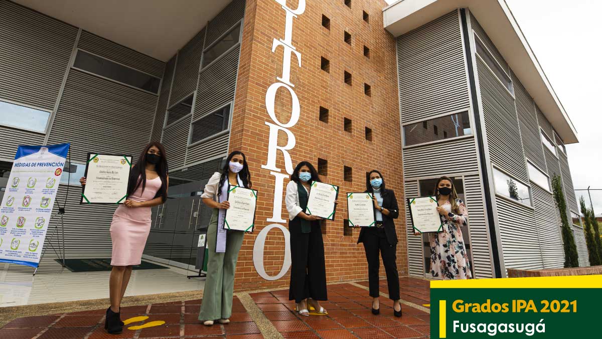 Un total de 1.026 nuevos profesionales — imagen 3 de 18