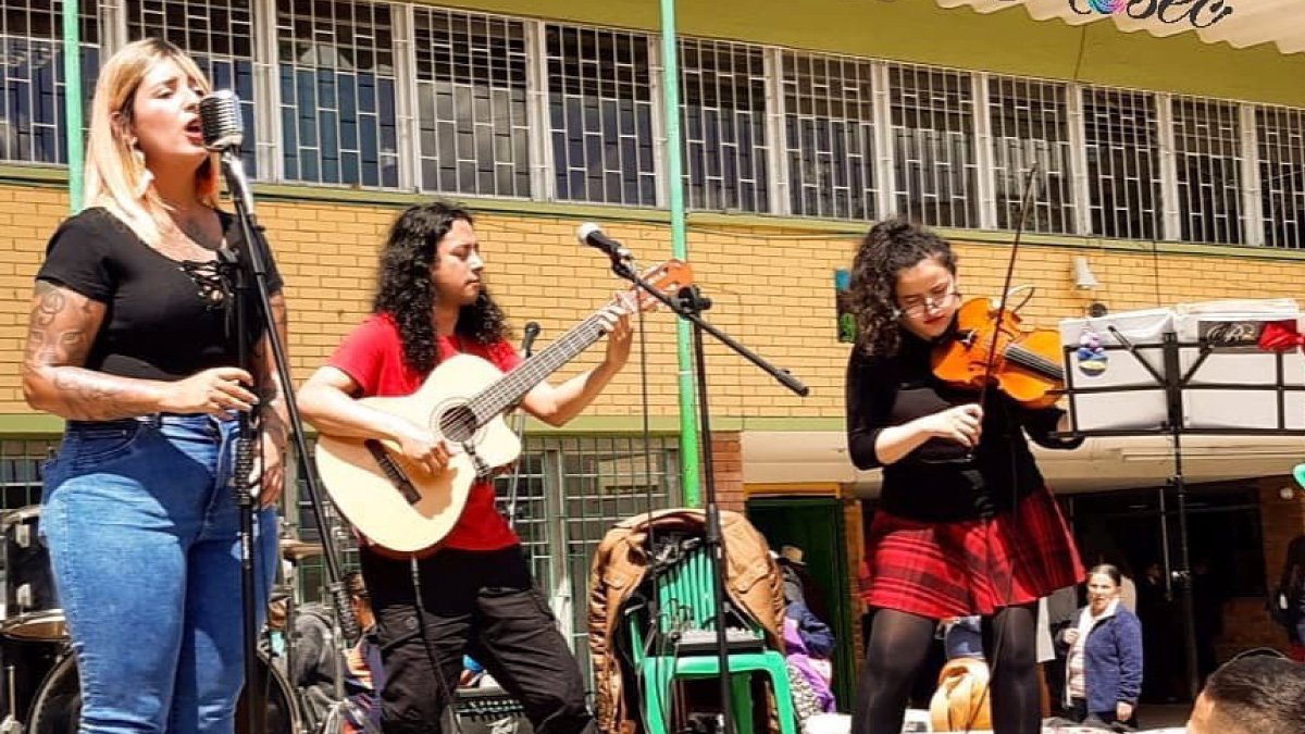 Unidos por la música para emprender — imagen 3 de 4