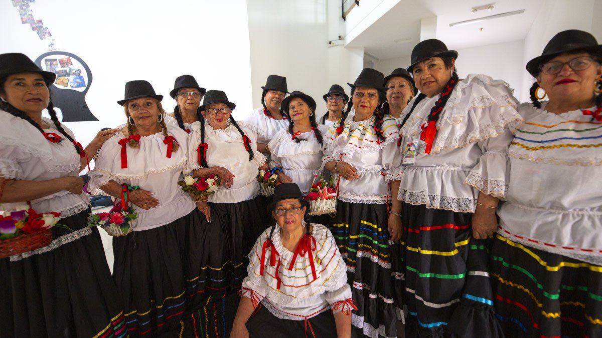 V Festival de Danzas Folclóricas Colombianas y I Muestra Folclórica Internacional — imagen 15 de 24