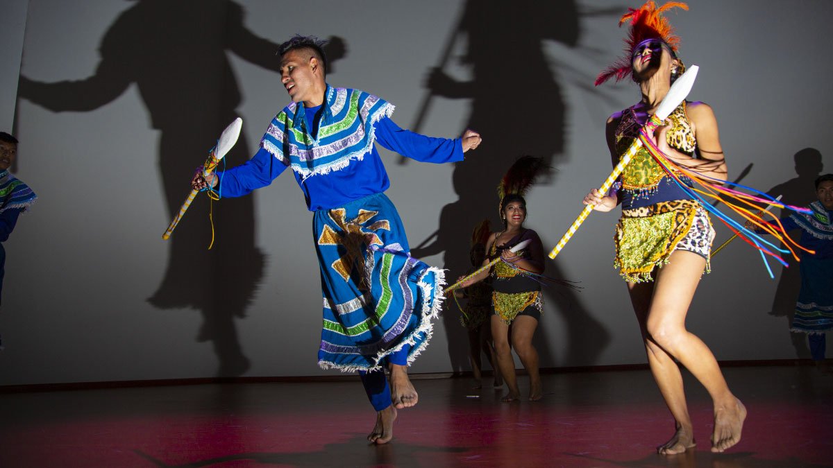 V Festival de Danzas Folclóricas Colombianas y I Muestra Folclórica Internacional — imagen 5 de 24