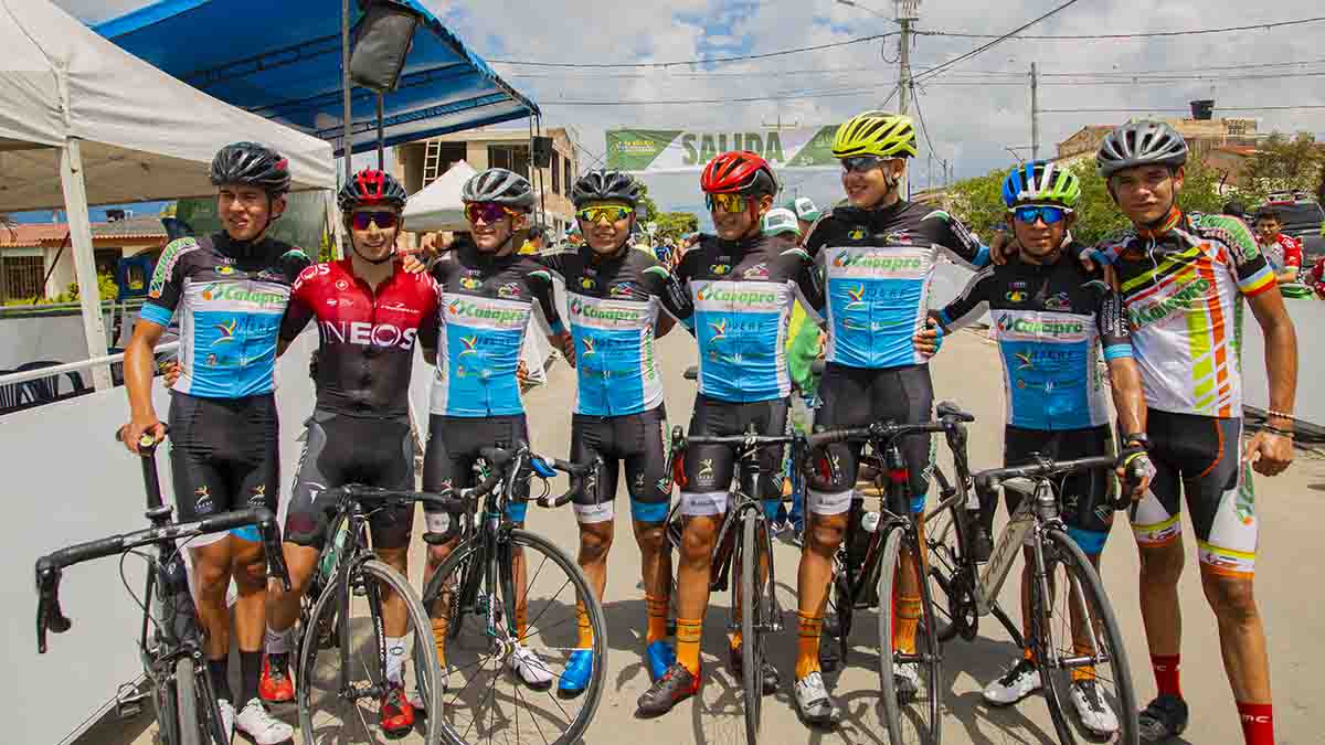 Válida de ciclismo en ruta, edición especial 50 años — imagen 1 de 10