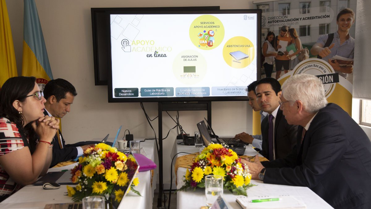 Visita para renovación de registros calificados — imagen 1 de 11