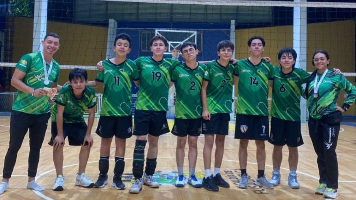 Voleibol se destacó en el Vuelo del Cóndor — imagen 2 de 3